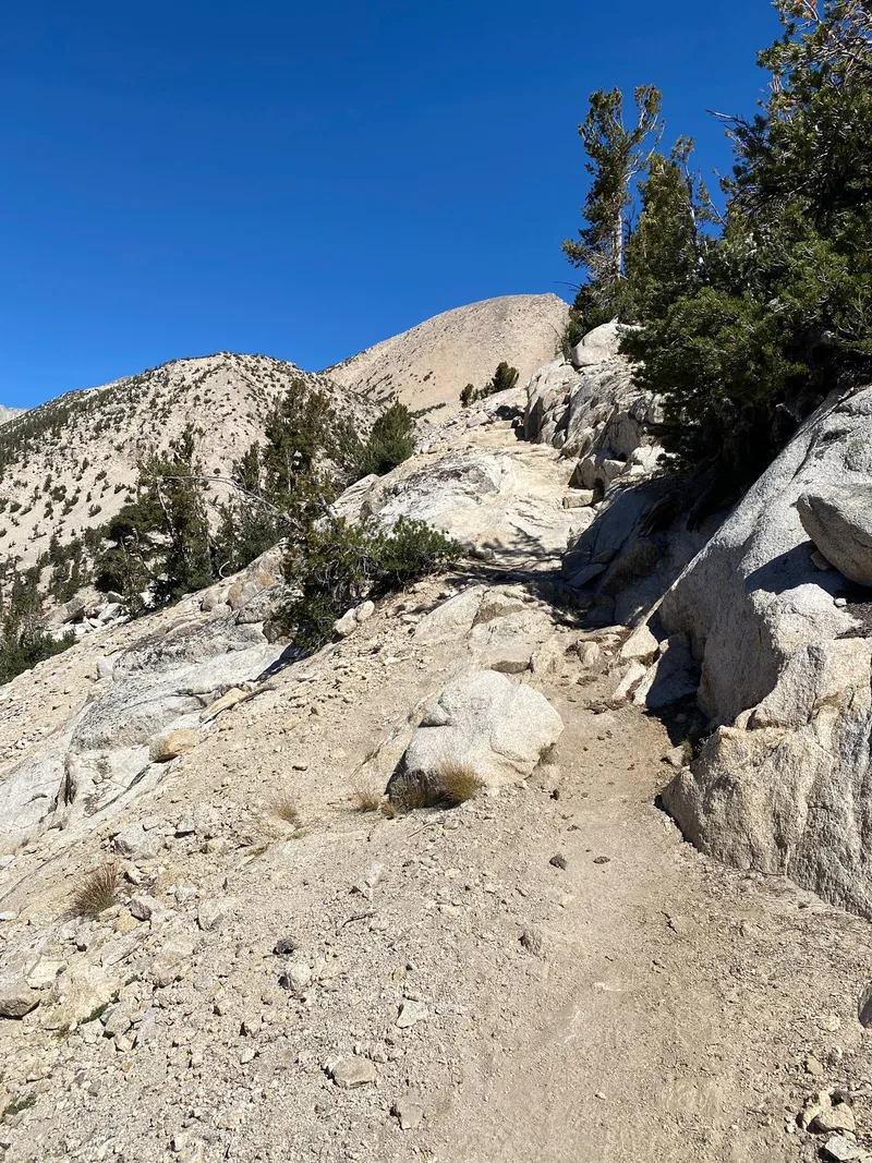 Approaching Glen Pass from the south. The pass is not yet in sight.